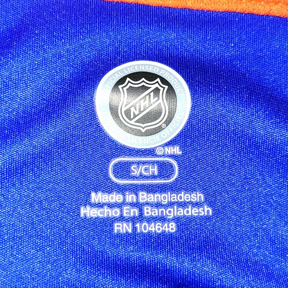 New York Islanders Jersey - Picture 2 of 3